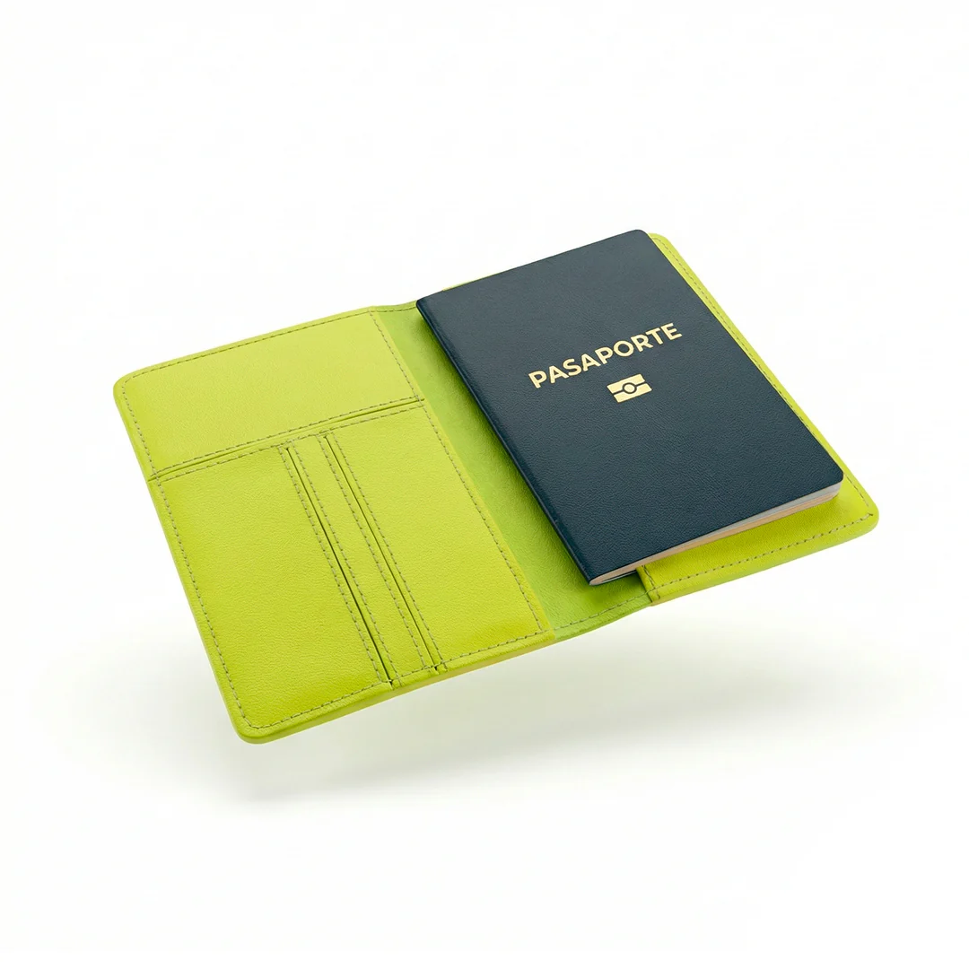 Porta Pasaporte Cuero Colors - Image 9